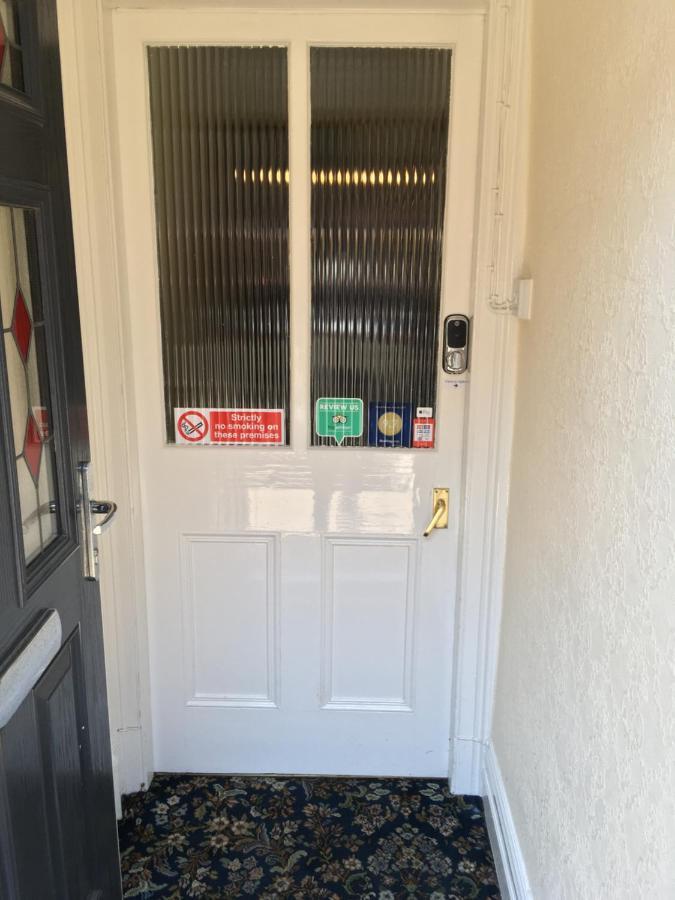 Belford House Self Check-In Rooms & Apartments Холтуисъл Екстериор снимка