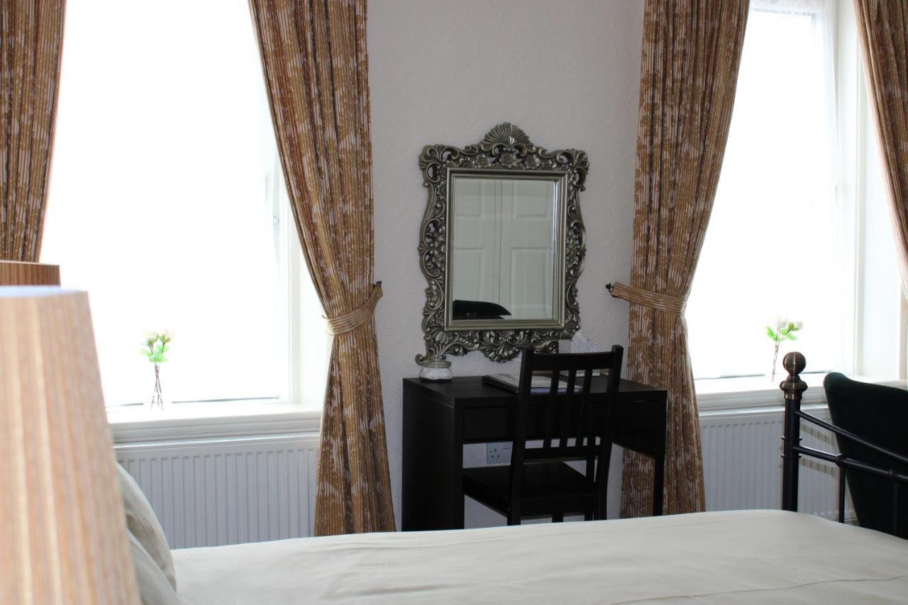 Belford House Self Check-In Rooms & Apartments Холтуисъл Екстериор снимка