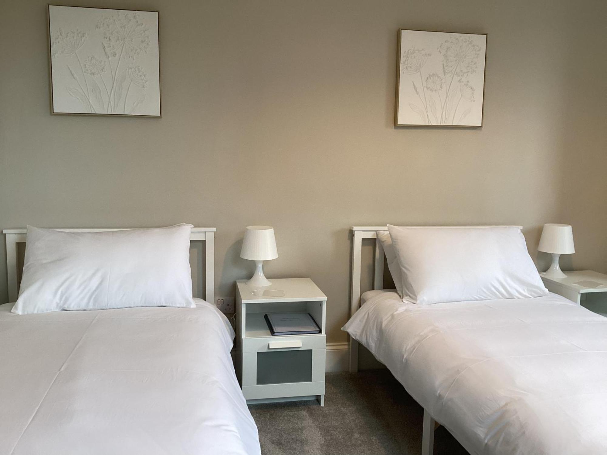 Belford House Self Check-In Rooms & Apartments Холтуисъл Екстериор снимка