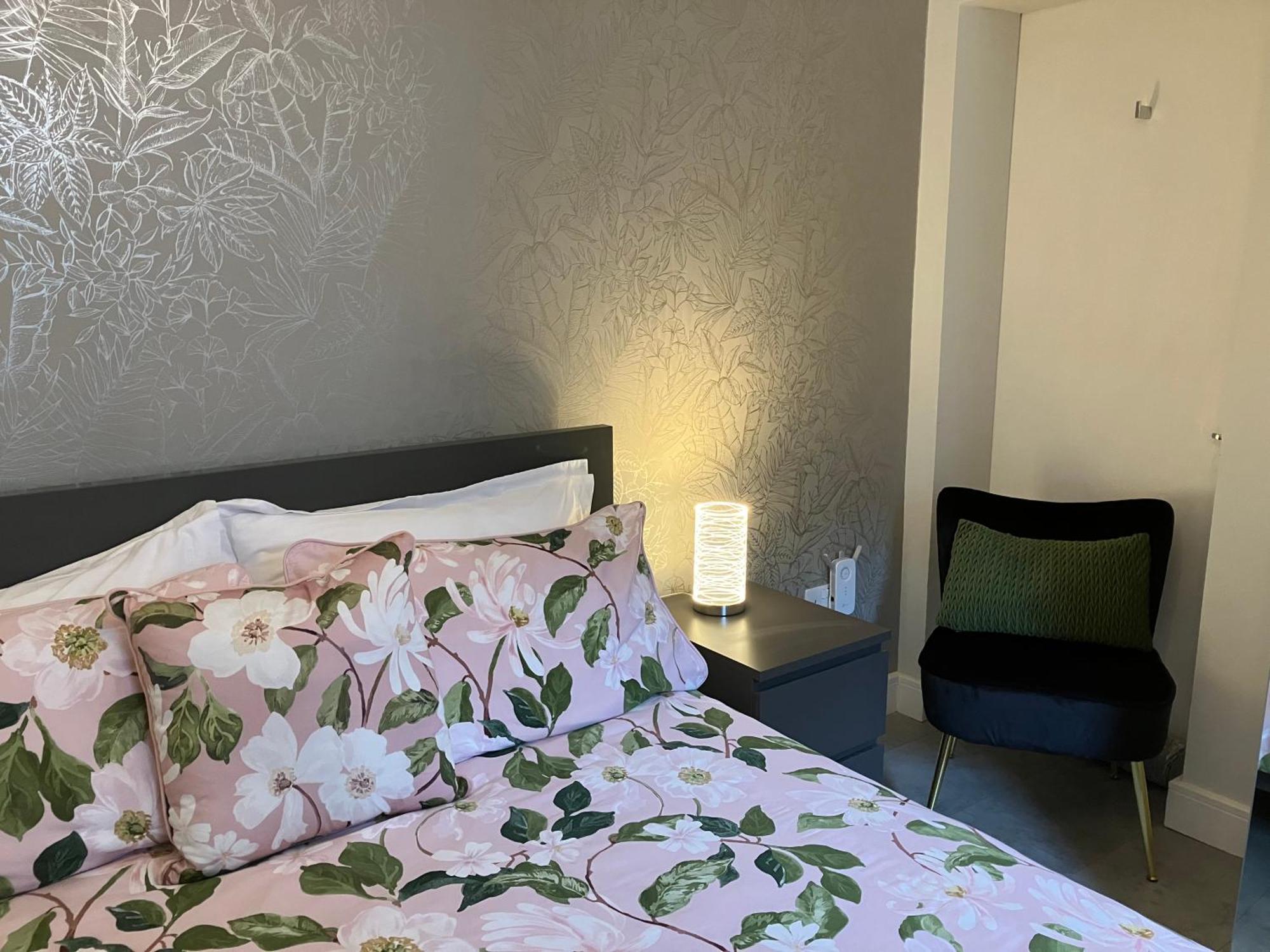 Belford House Self Check-In Rooms & Apartments Холтуисъл Екстериор снимка