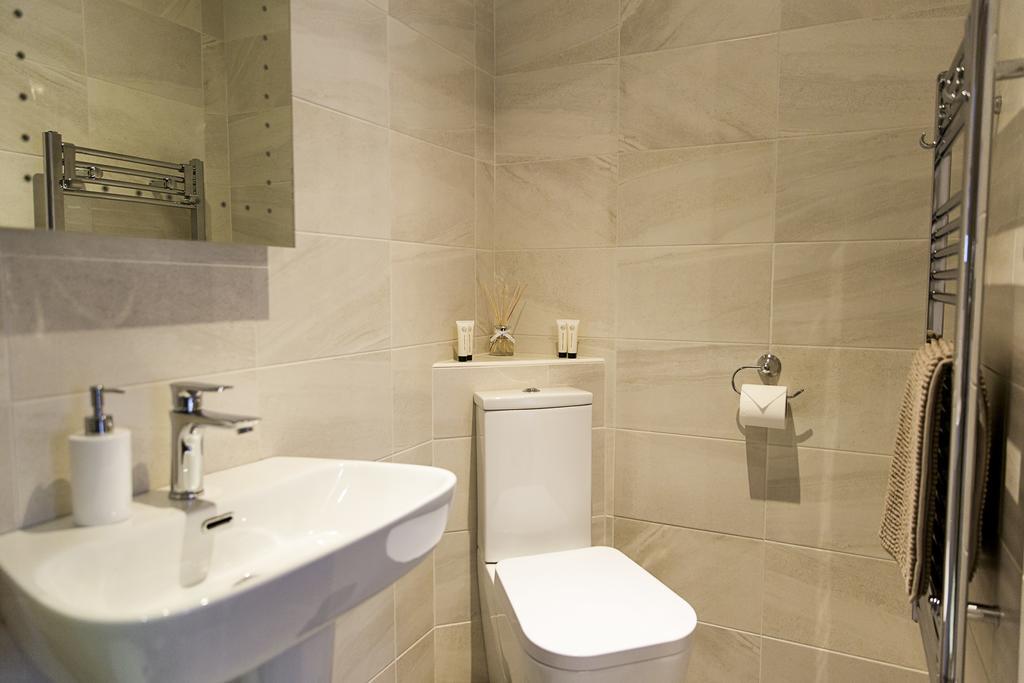 Belford House Self Check-In Rooms & Apartments Холтуисъл Екстериор снимка