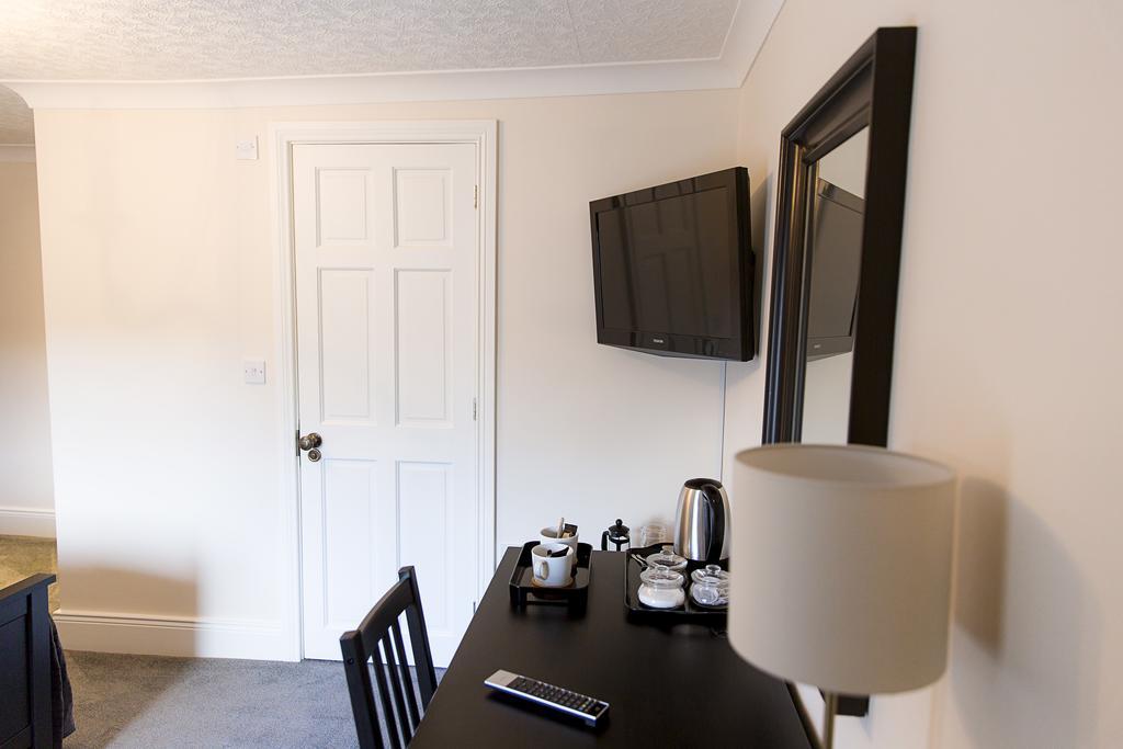 Belford House Self Check-In Rooms & Apartments Холтуисъл Екстериор снимка